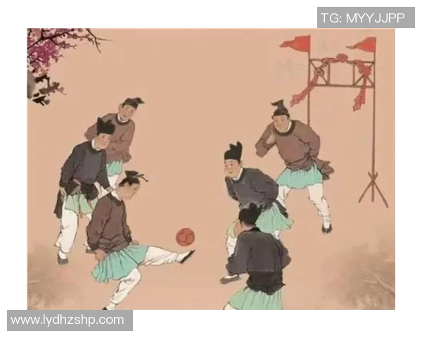 探索最早的足球起源与演变历程揭示古代人类的运动智慧与文化传承